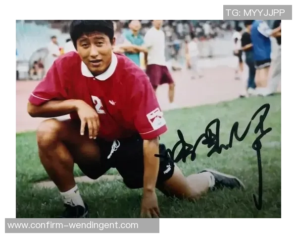 陶伟带你领略天下足球的魅力与激情，探索足球背后的故事与传奇